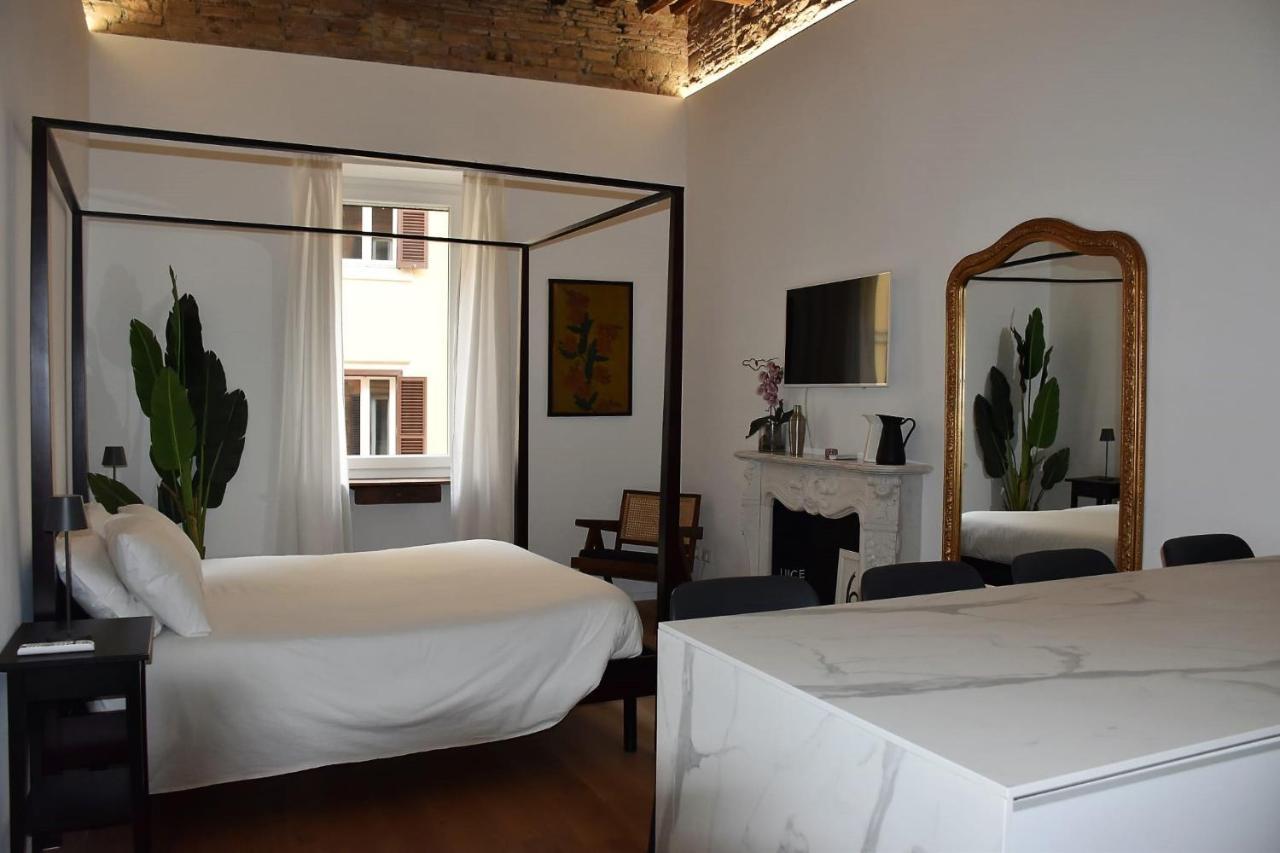 Fontana Luxury Home, Rome